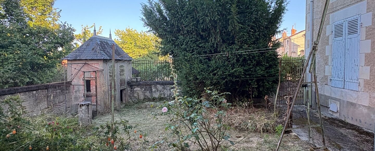 Maison à vendre, 232m², Montmorillon