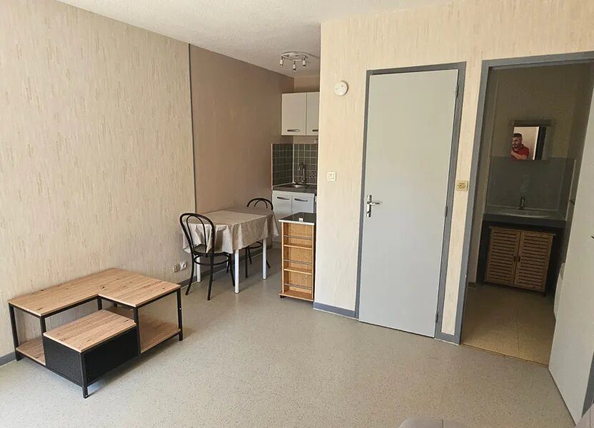 Appartement à louer, 18m², Poitiers