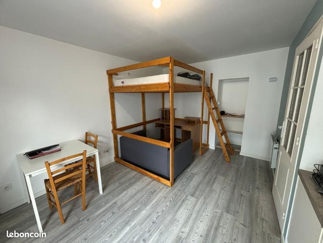 Appartement à louer, 21m², Poitiers