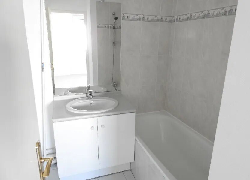 Appartement à louer, 35m², Poitiers