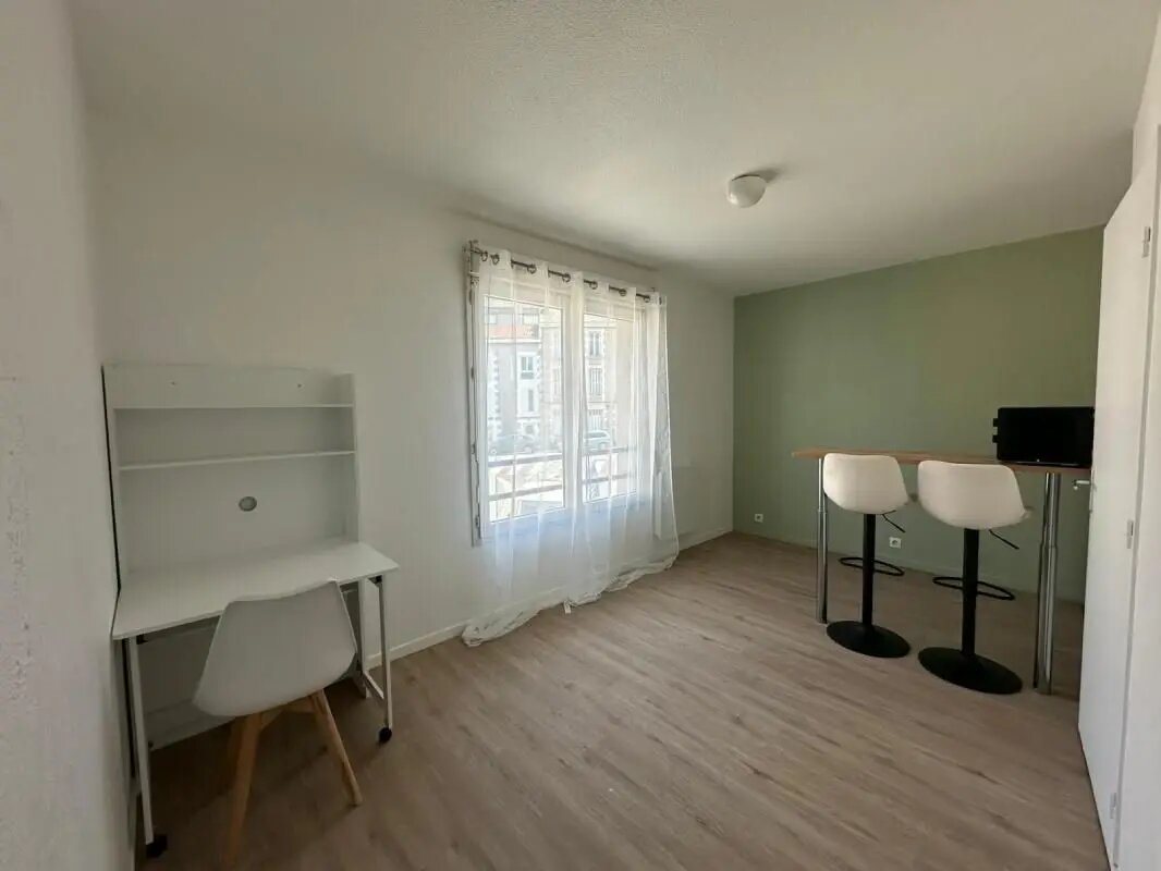 Appartement à louer, 22m², Poitiers