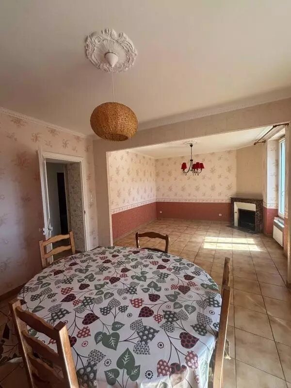 Maison à vendre, 78m², Jouhet