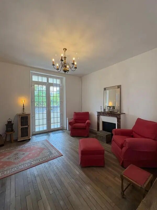 Maison à vendre, 194m², Montmorillon