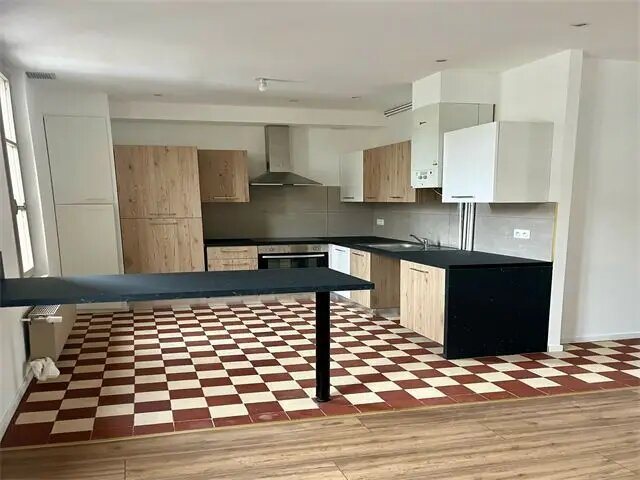 Appartement à louer, 77m², Saint-Étienne