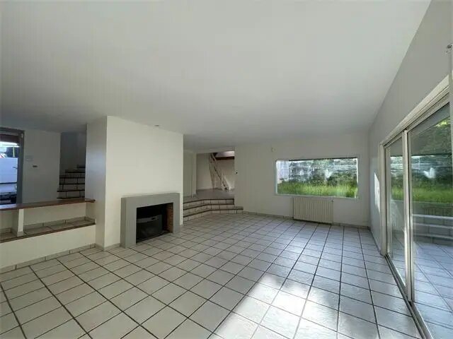 Maison à vendre, 188m², Saint-Priest-en-Jarez