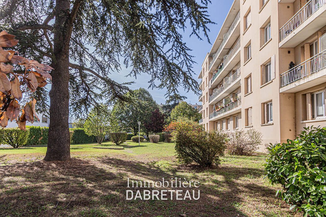 Appartement à vendre, 71m², Vénissieux