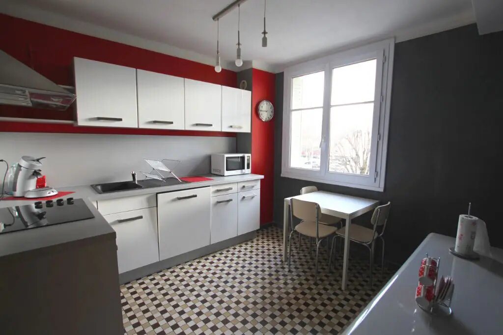 Appartement à louer, 66m², Lyon 8ème
