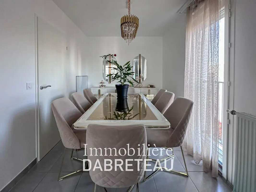 Appartement à vendre, 75m², Vaulx-en-Velin