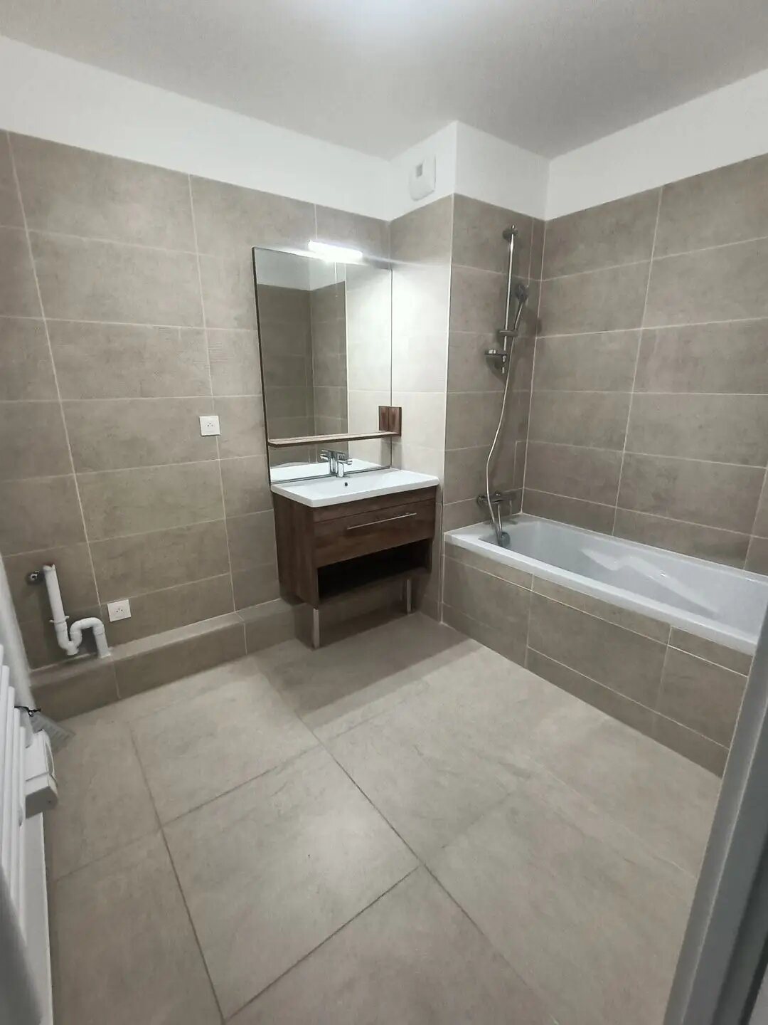 Appartement à louer, 63m², Hyères