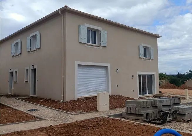 Appartement à louer, 65m², Saint-Maximin-la-Sainte-Baume