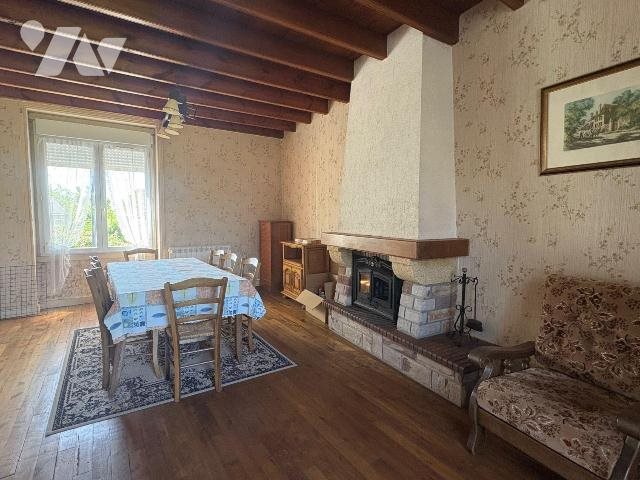 Maison à vendre, 77m², Rougé