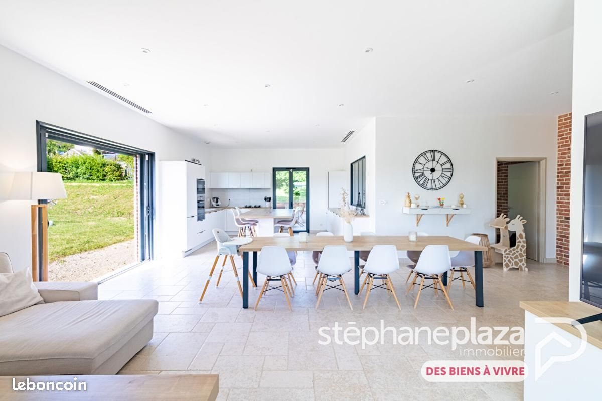 Maison à vendre, 214m², Curtafond