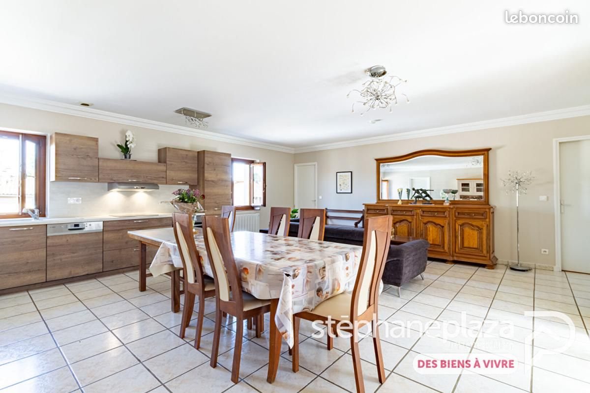 Appartement à vendre, 71m², Saint-Georges-de-Reneins