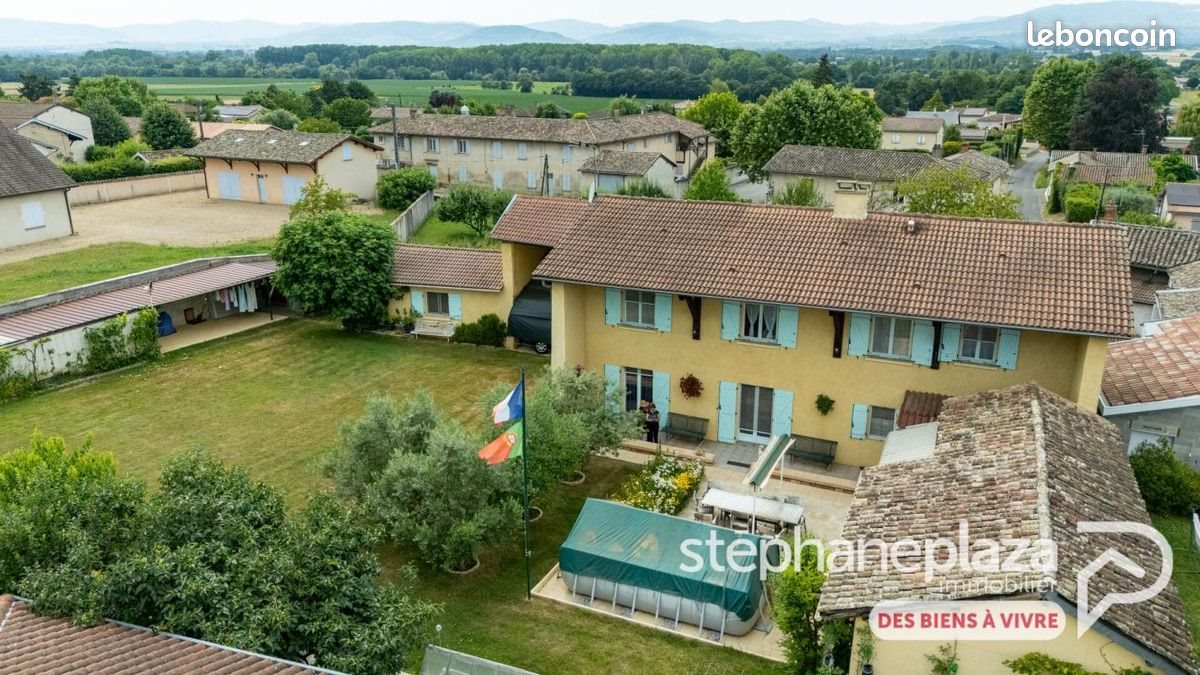 Maison à vendre, 163m², Genouilleux
