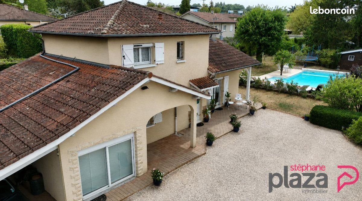 Maison à vendre, 125m², Guéreins