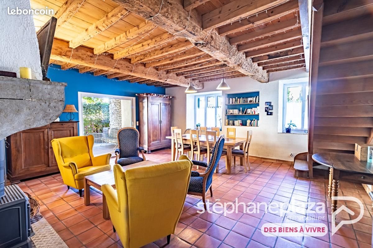 Maison à vendre, 171m², Saint-Maurice-de-Gourdans