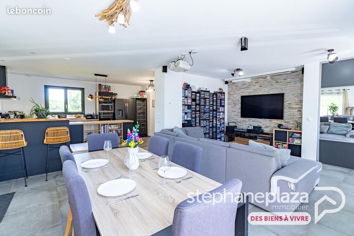Maison à vendre, 110m², Ambérieux-en-Dombes