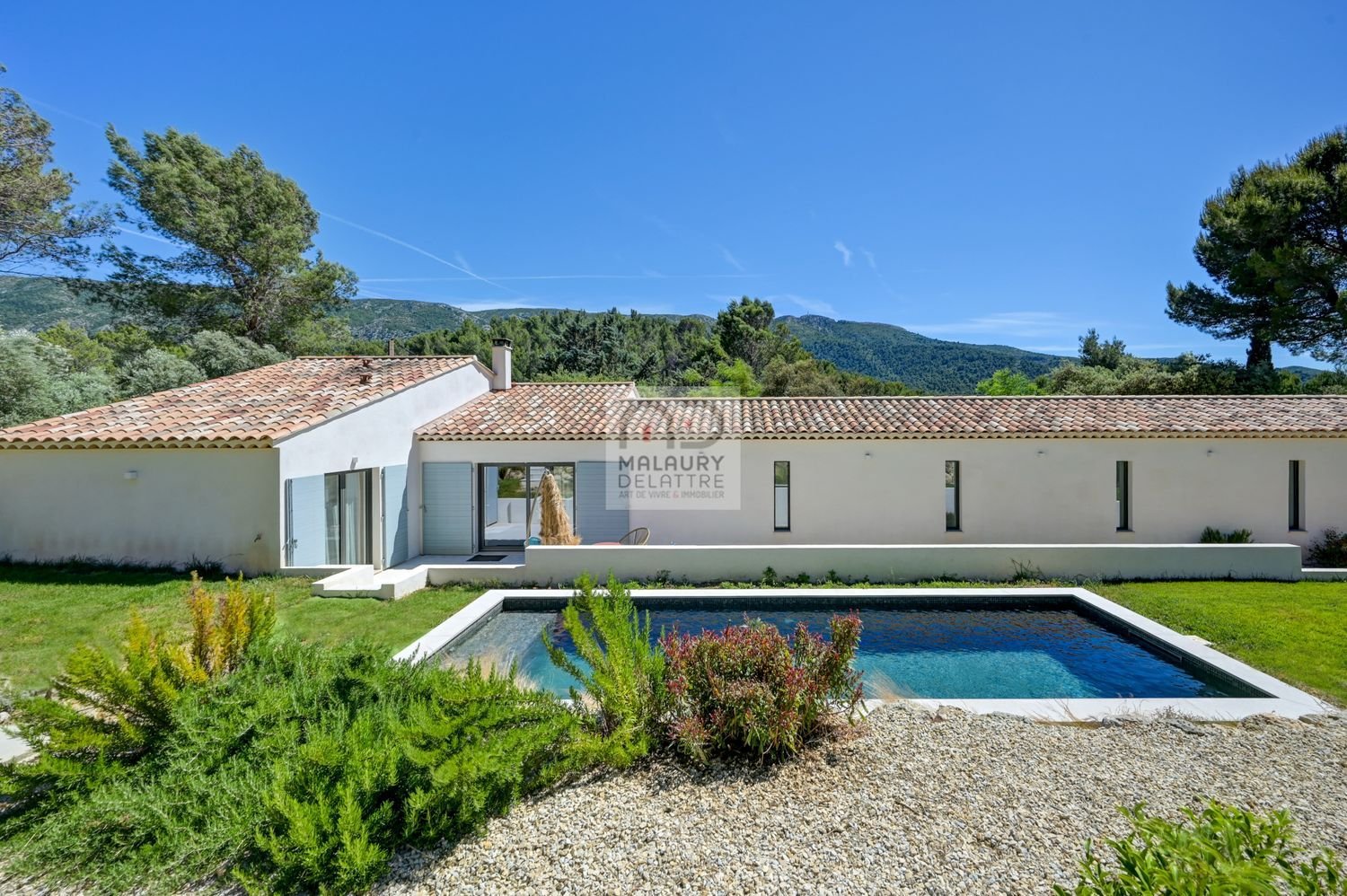 Maison à vendre, 212m², Vauvenargues