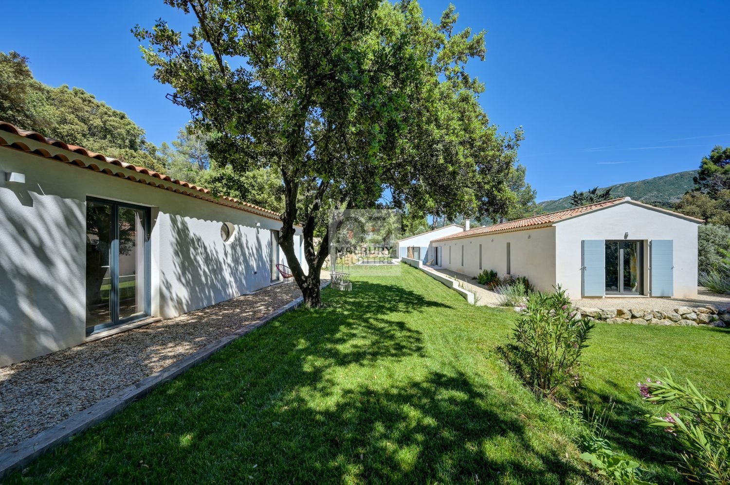 Maison à vendre, 212m², Vauvenargues