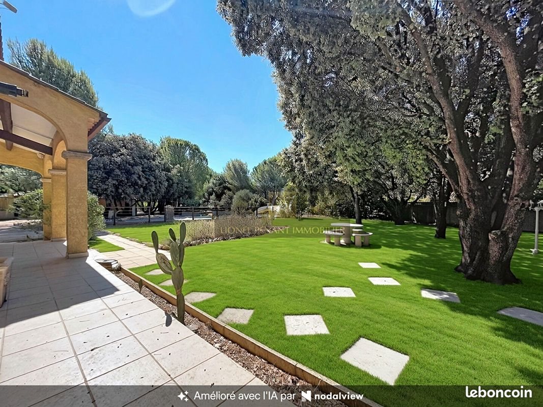 Maison à vendre, 160m², Mazan