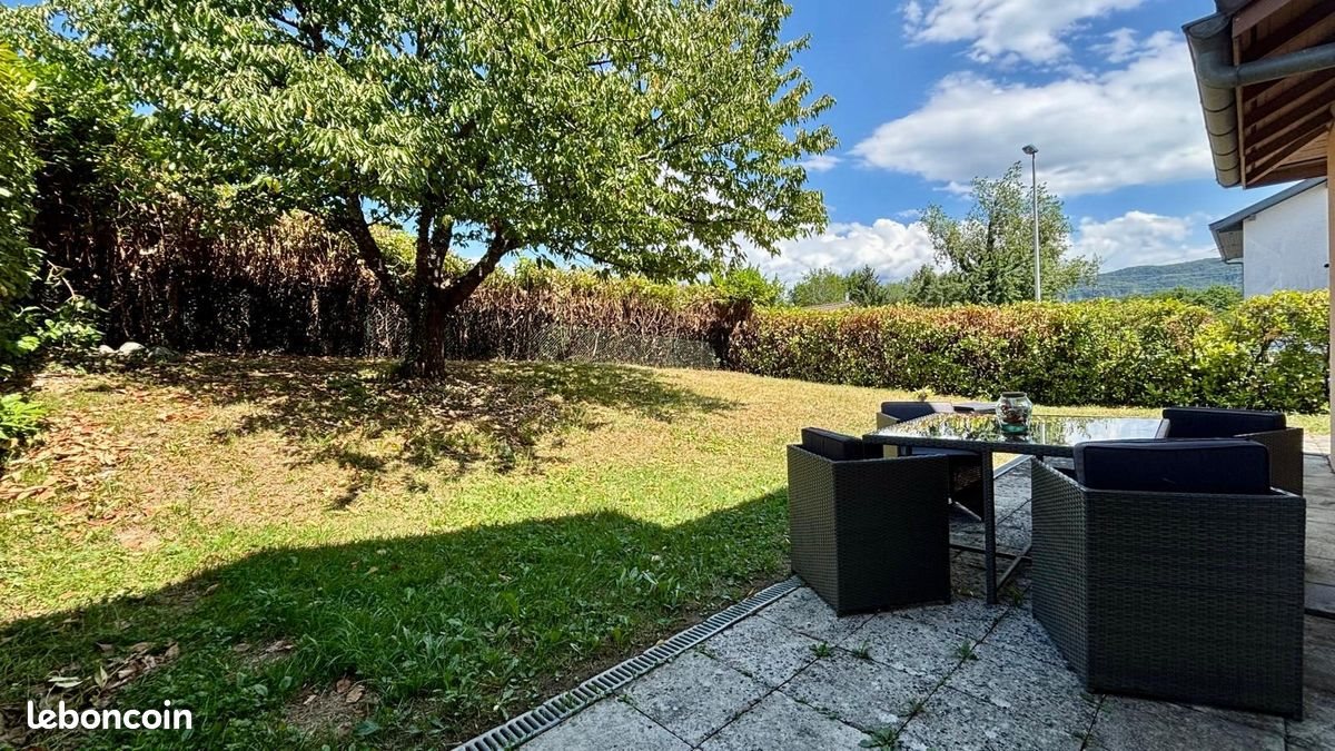 Maison à vendre, 97m², Quintal