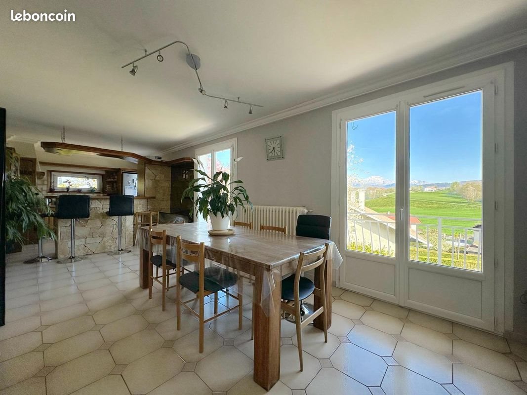 Appartement à vendre, 127m², Poisy