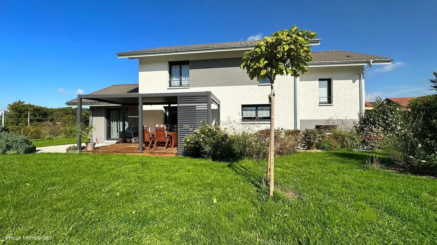 Maison à vendre, 161m², Amancy