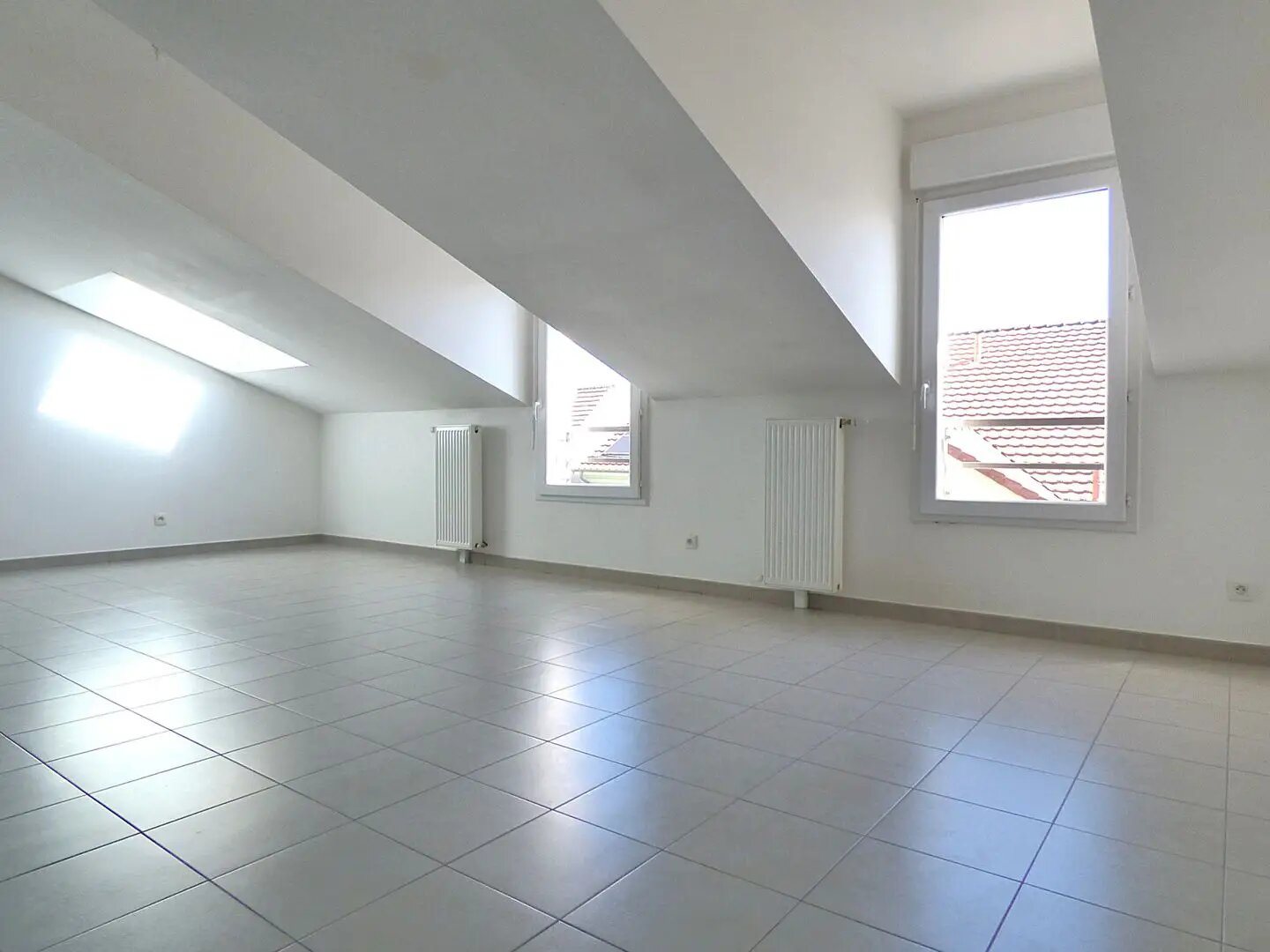 Appartement à louer, 55m², Lisses