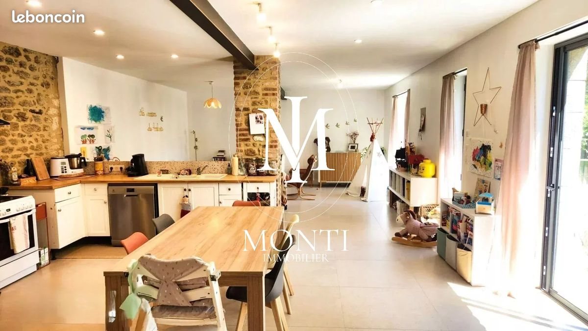 Maison à vendre, 248m², Saint-Coulomb