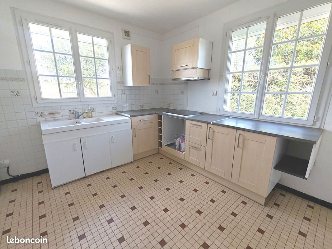 Maison à vendre, 95m², Saint-Fiacre-sur-Maine