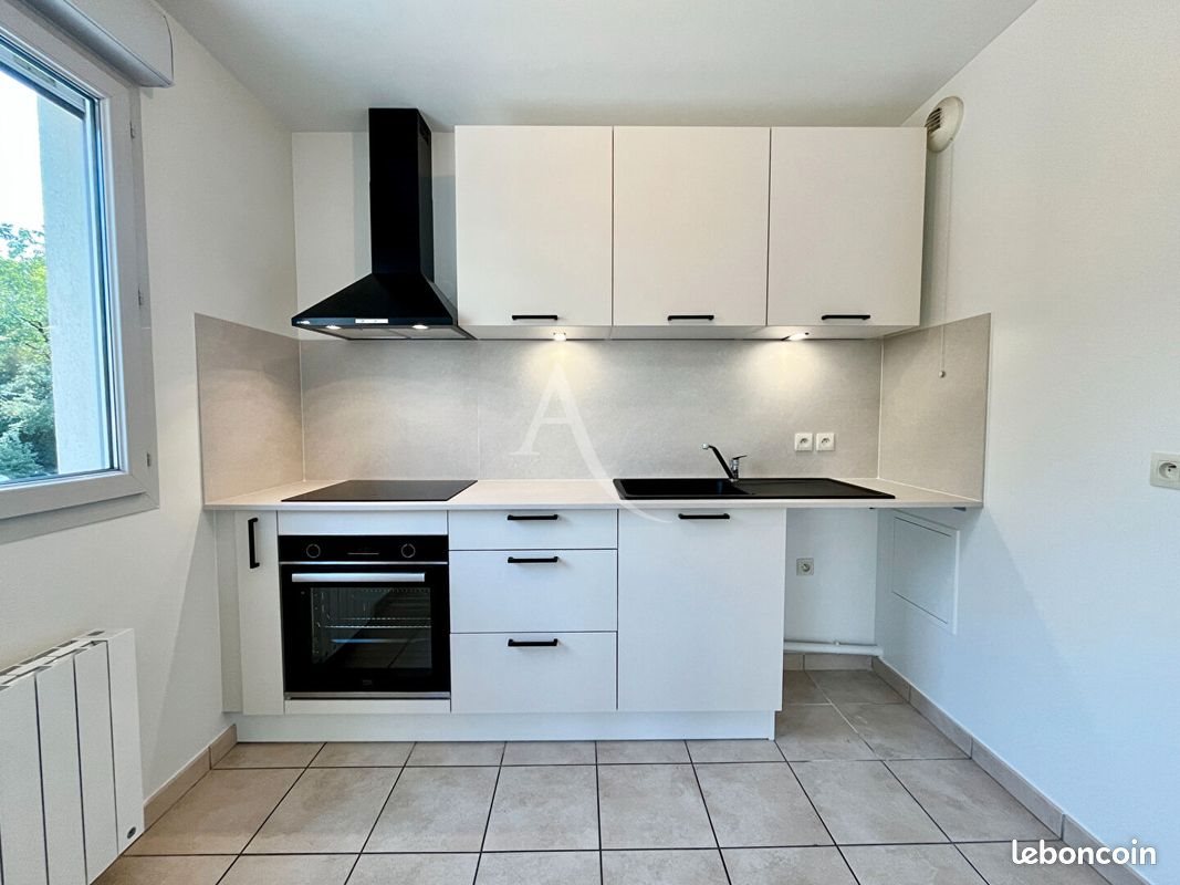 Appartement à louer, 45m², Saint-Julien-en-Genevois