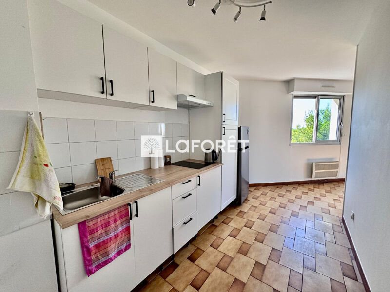 Appartement à louer, 74m², Marseille 9ème