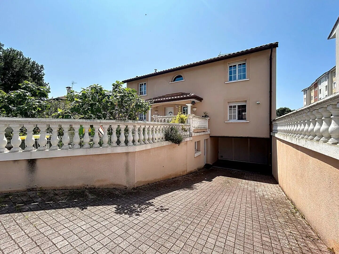 Maison à vendre, 185m², Décines-Charpieu