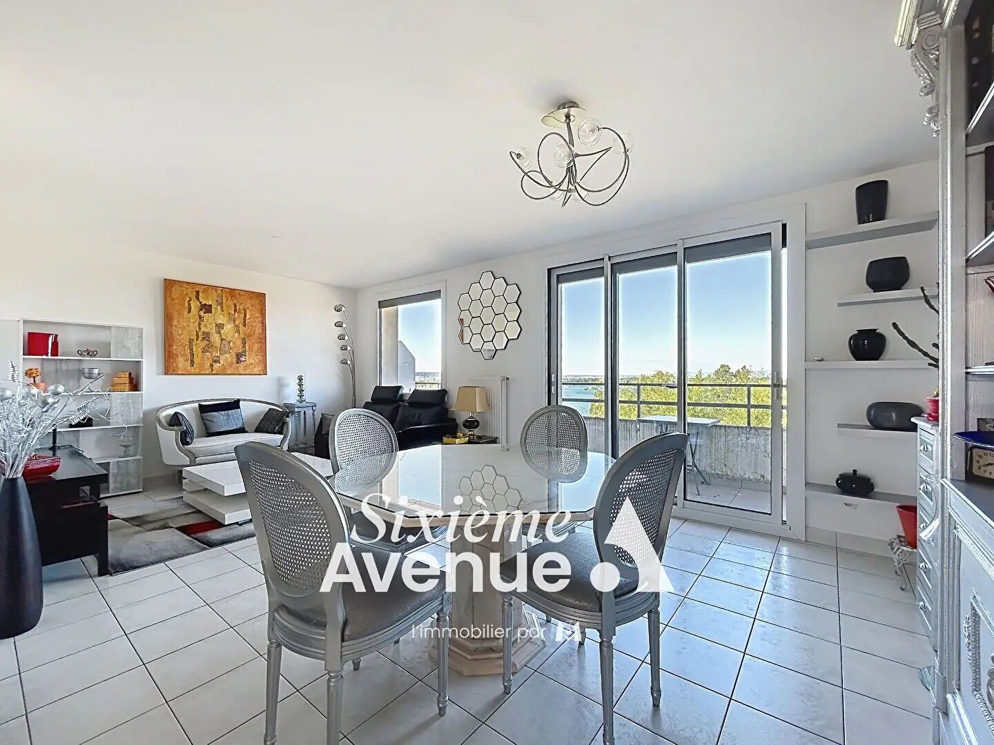 Appartement à vendre, 73m², Décines-Charpieu