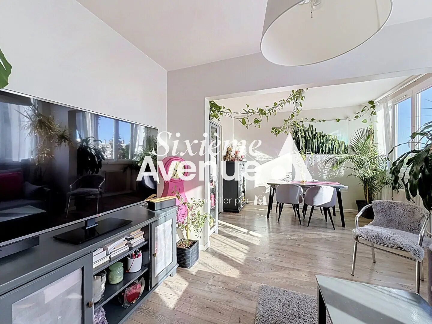 Appartement à vendre, 64m², Décines-Charpieu