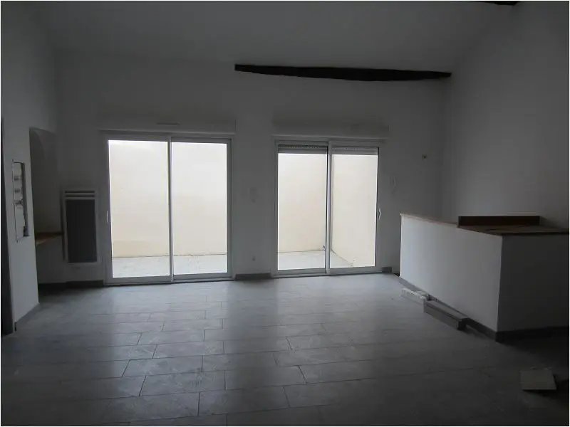 Appartement à louer, 84m², Puisserguier