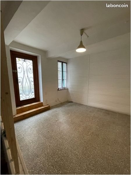 Maison à louer, 56m², Saint-Geniès-de-Fontedit