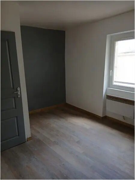 Appartement à louer, 23m², Béziers