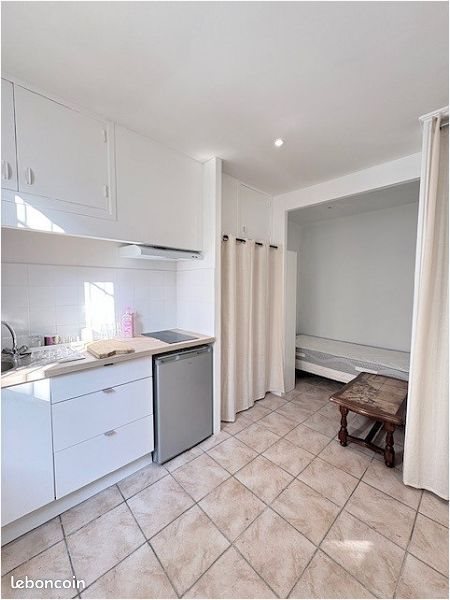 Appartement à louer, 15m², Béziers