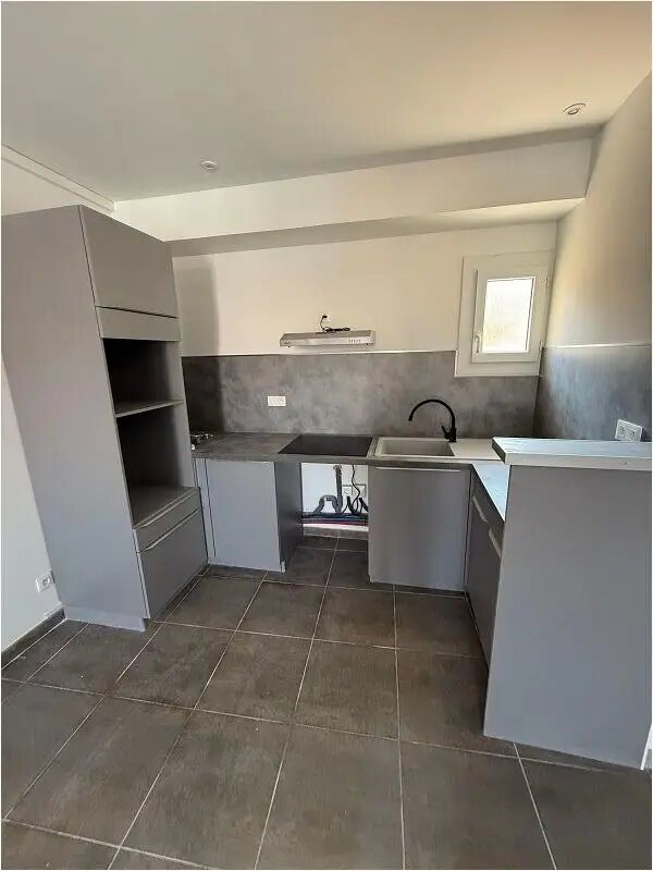Appartement à louer, 78m², Béziers