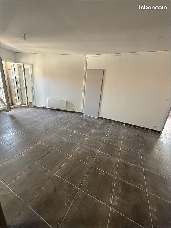 Appartement à louer, 79m², Béziers