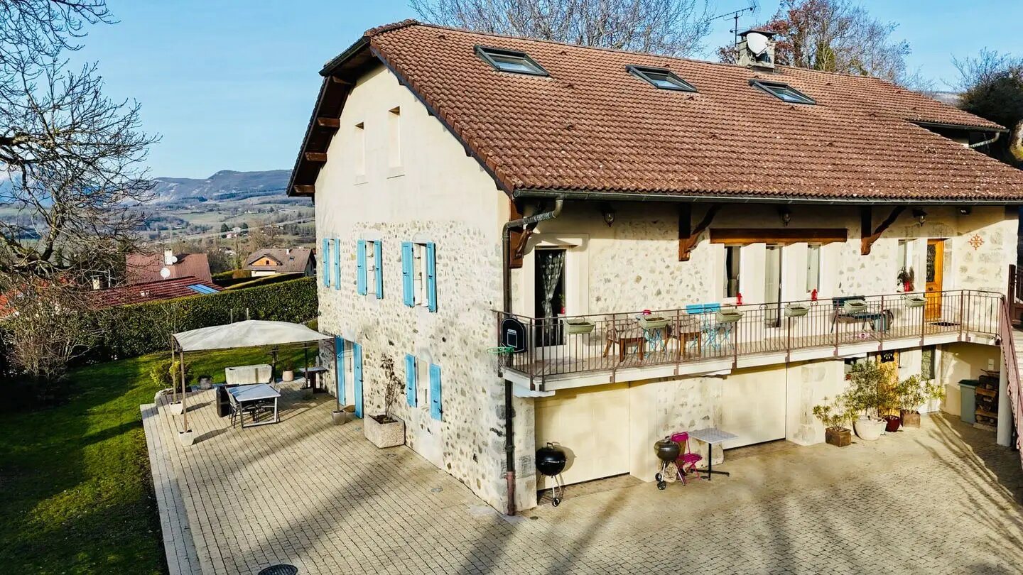 Maison à vendre, 355m², Frangy
