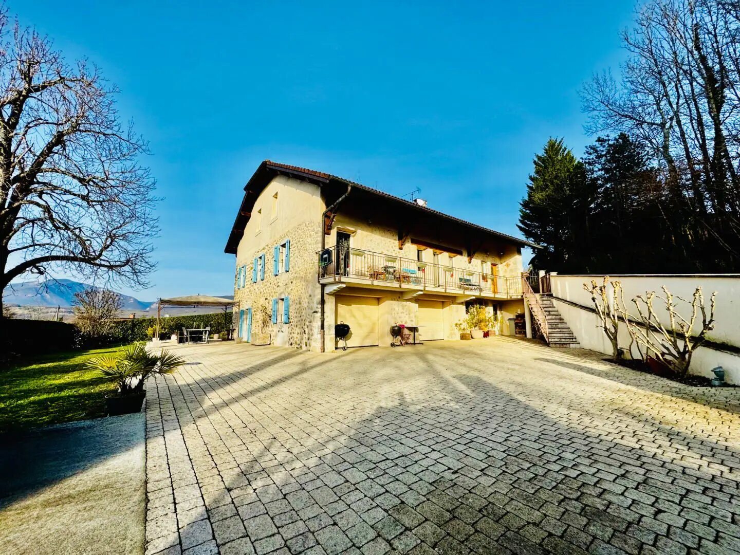 Maison à vendre, 355m², Frangy