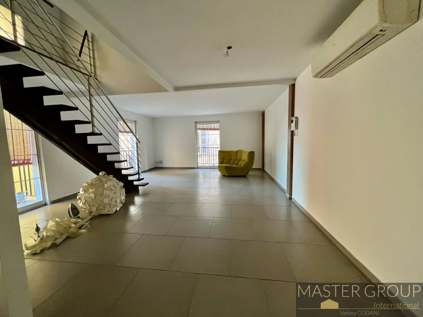 Appartement à louer, 112m², Ajaccio