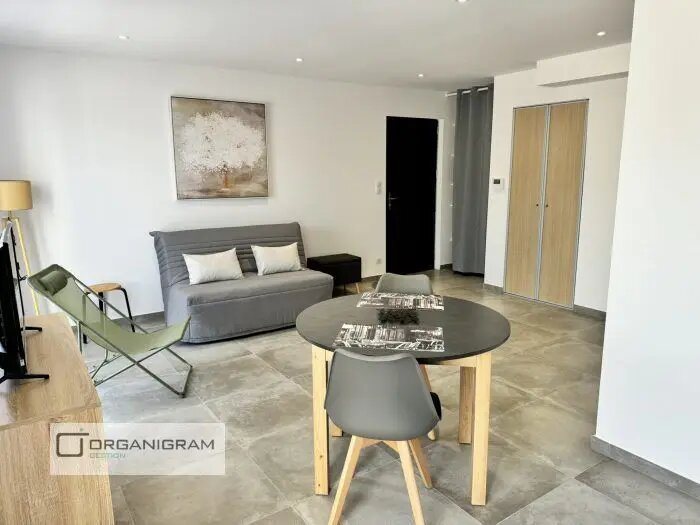 Appartement à louer, 30m², Albitreccia