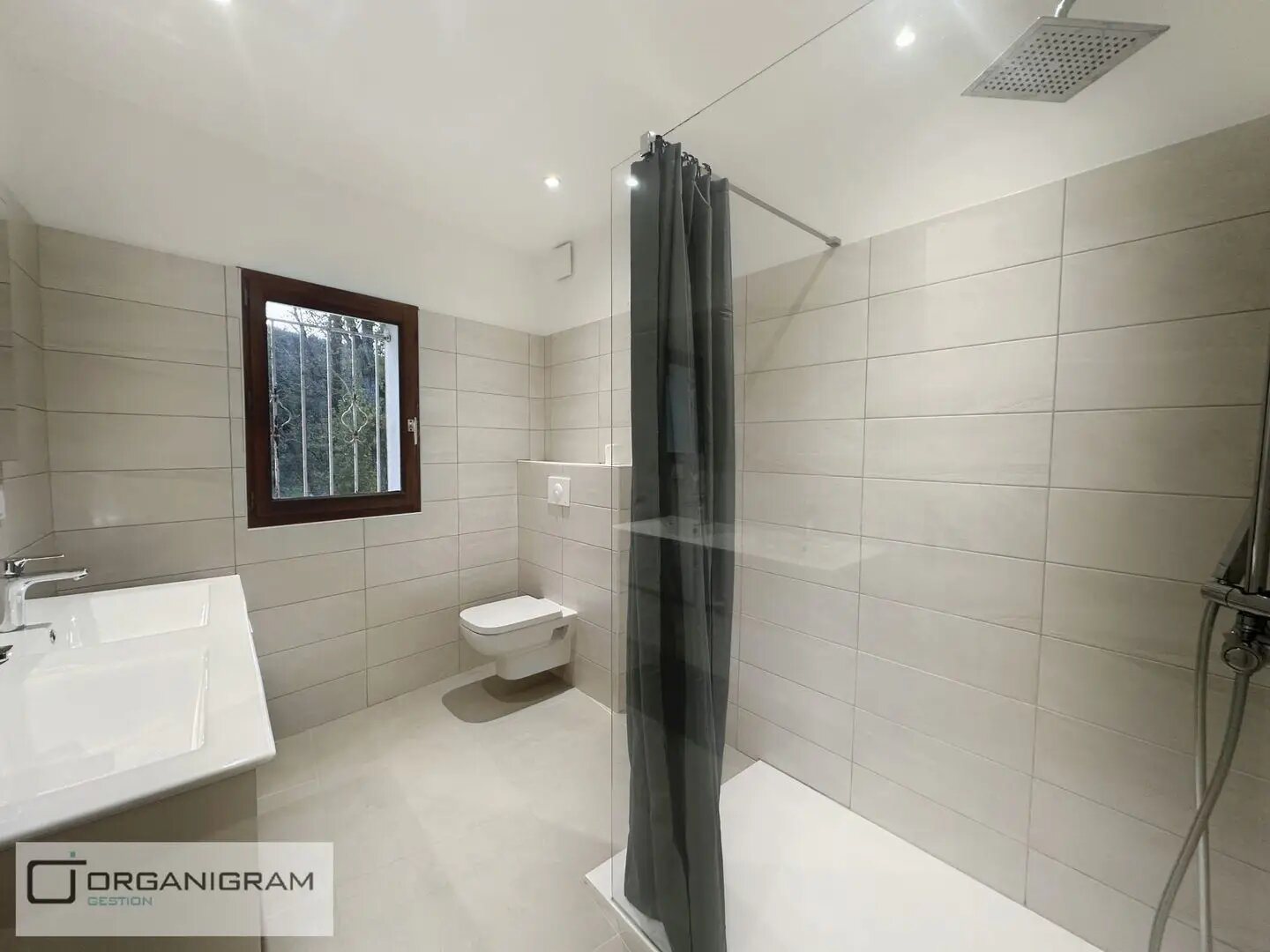 Appartement à louer, 119m², Bastelicaccia