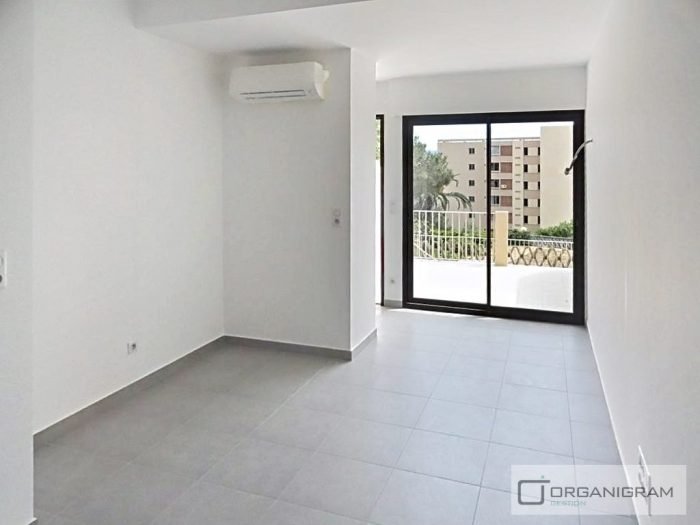 Appartement à louer, 42m², Ajaccio