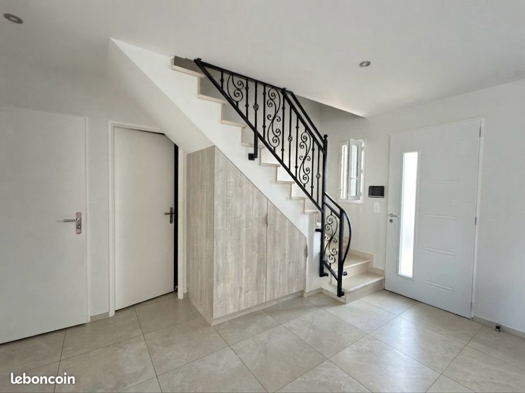 Maison à vendre, 115m², Bou