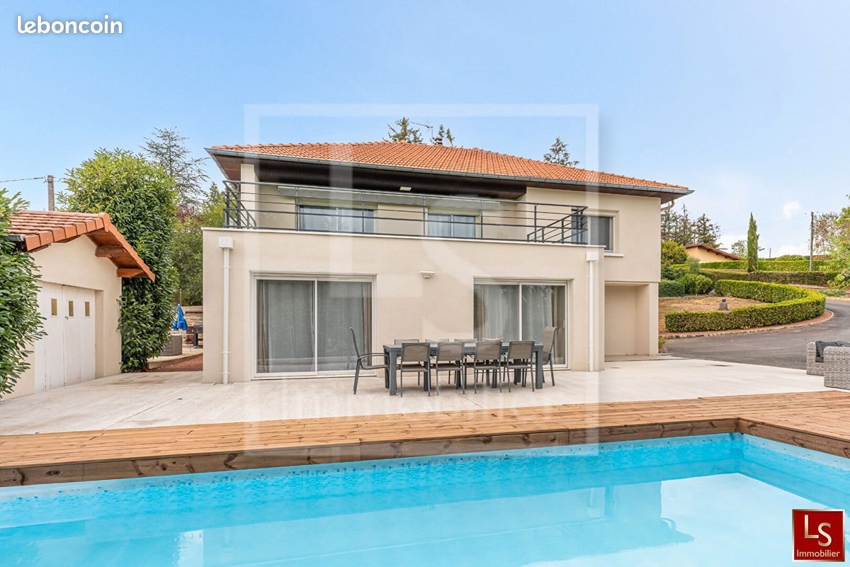 Maison à vendre, 200m², Saint-Vincent-de-Boisset