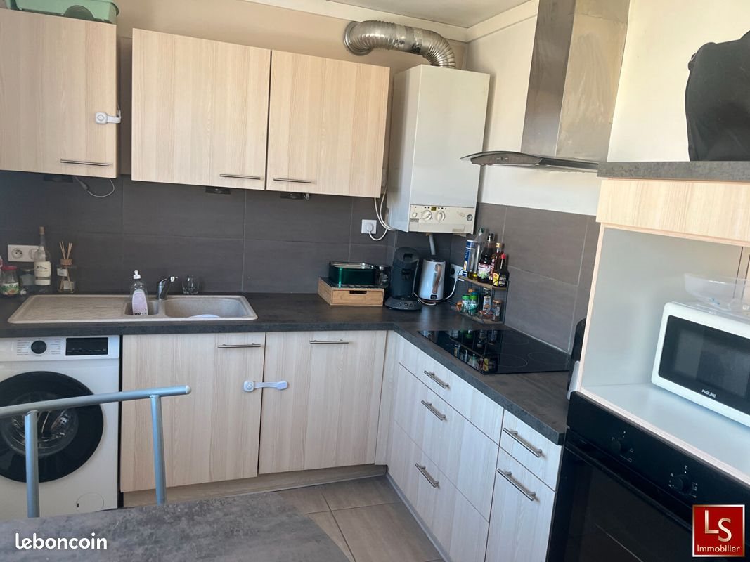 Appartement à louer, 45m², Le Coteau